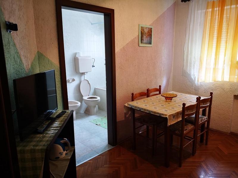 Apartments Anita Sibinj Krmpotski Dış mekan fotoğraf